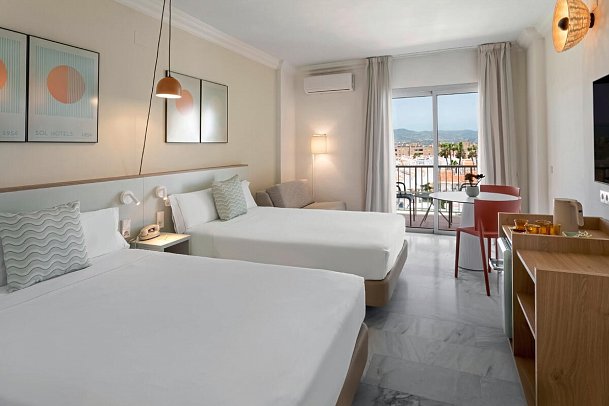 SOL Málaga Guadalmar - Wohnbeispiel Doppelzimmer seitl. Meerblick (Zimmercodierungen DBN & D2N)