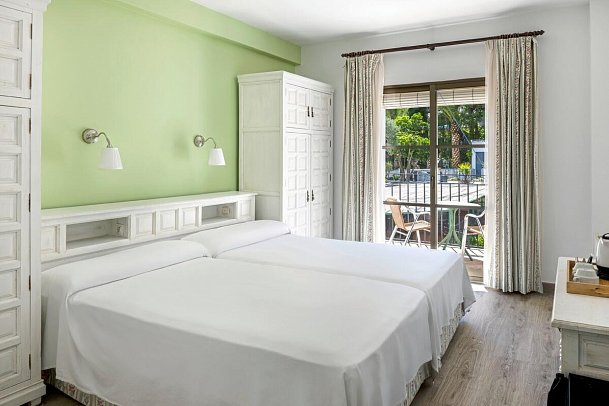 TRH Mijas Hotel - Wohnbeispiel Doppelzimmer (Zimmercodierung DB1)