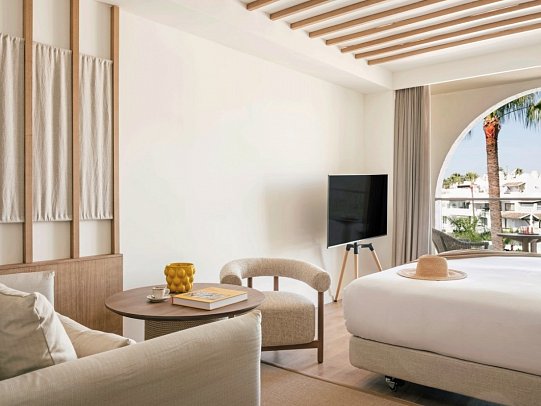 ME Marbella - Wbsp. Juniorsuite Poolblick Superior ME+ (Zimmercodierung JS1)