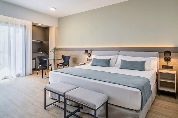 Occidental Puerto Banús - Wohnbeispiel Doppelzimmer Superior (Zimmercodierungen DS1 & TS1)