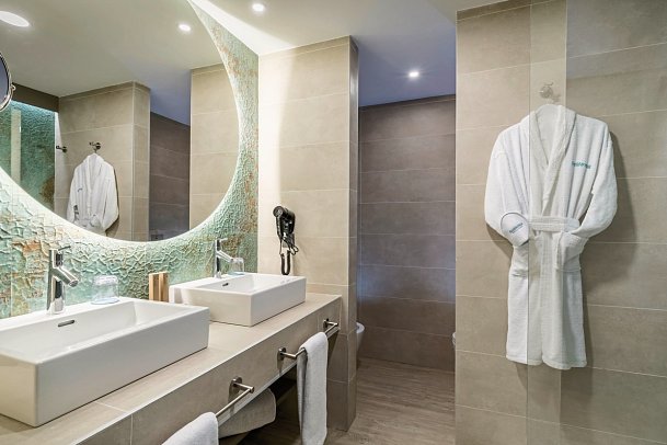 Occidental Puerto Banús - Badbeispiel Juniorsuite (Zimmercodierung JB1)