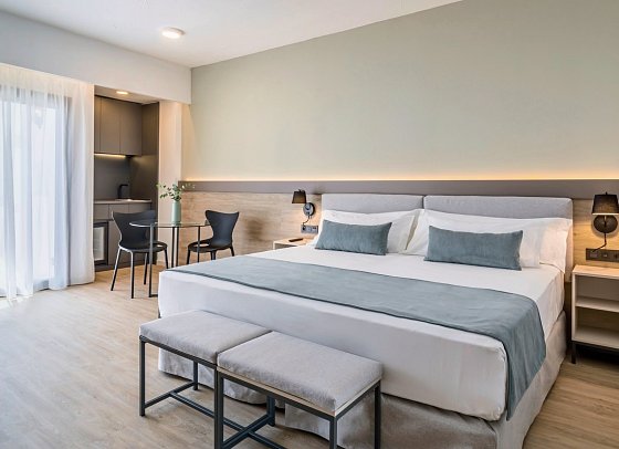 Occidental Puerto Banús - Wohnbeispiel Doppelzimmer Superior (Zimmercodierungen DS1 & TS1)