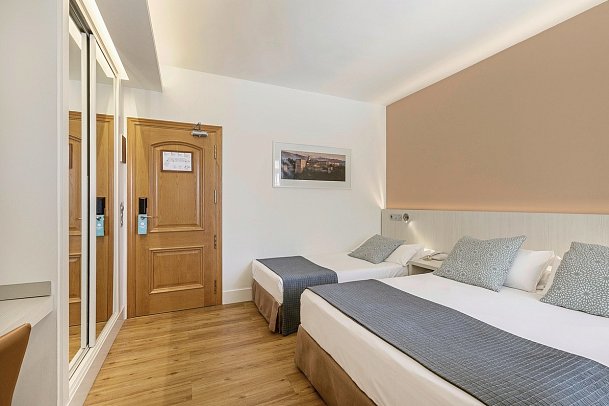 Sol Torremolinos – Don Pedro - Wohnbeispiel Doppelzimmer Poolblick (Zimmercodierungen D1P & D2P)