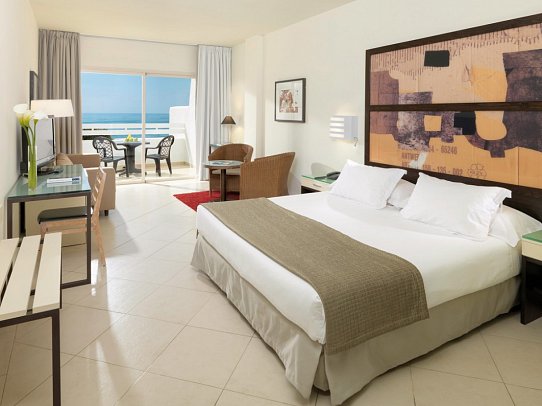 H10 Estepona Palace - Wohnbeispiel Familienzimmer (Zimmercodierung FB1)