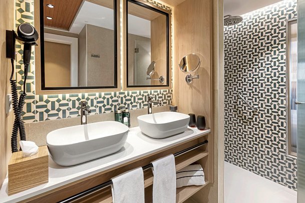 Meliá Costa del Sol - Badbsp. Doppelzimmer Meerblick The Level (Zimmercodierungen D3M & D4M)