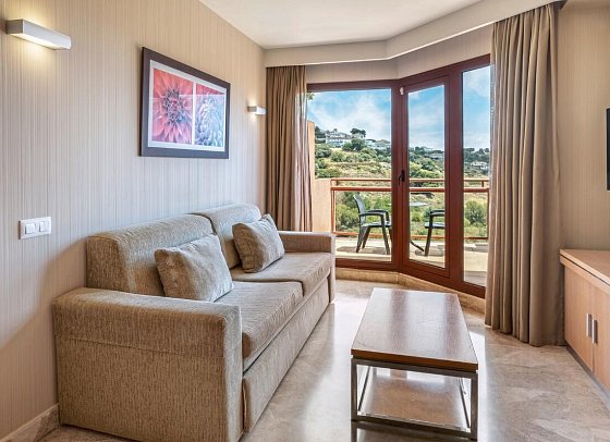 Holiday World Polynesia Affiliated by Meliá - Wohnbeispiel Juniorsuite seitl. Meerblick (Zimmercodierung J1N)