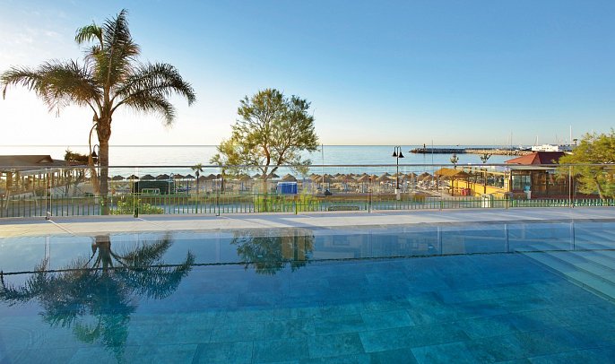 Ocean House Costa del Sol by Grupotel - Pool Beachclub