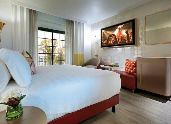 Hard Rock Hotel Marbella - Wohnbeispiel Doppelzimmer Classic (Zimmercodierung DB1)