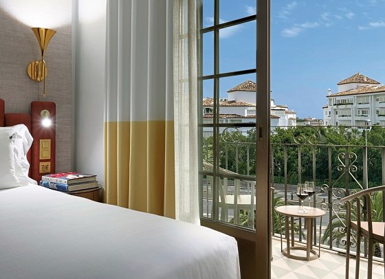 Hard Rock Hotel Marbella - Wohnbeispiel Doppelzimmer Classic (Zimmercodierung DB1)