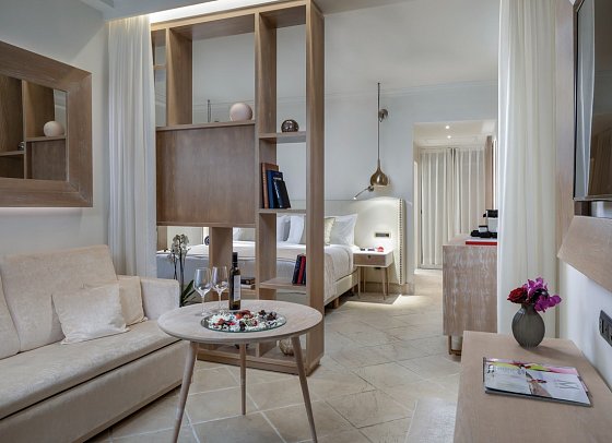 Hotel Don Pepe Gran Meliá - Wohnbeispiel Juniorsuite Meerblick (Zimmercodierung JBM)