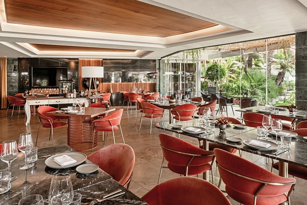 Hotel Don Pepe Gran Meliá - „Erre Restaurant by Iñigo Urrecho“