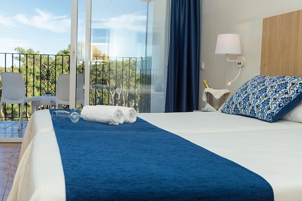 AluaSun Marbella Park - Wohnbeispiel Doppelzimmer (Zimmercodierung DB1)