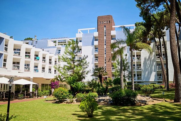 AluaSun Marbella Park