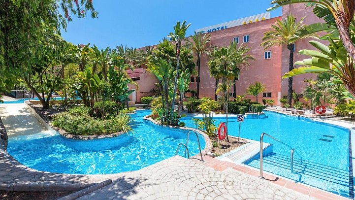 Playacálida Hotel