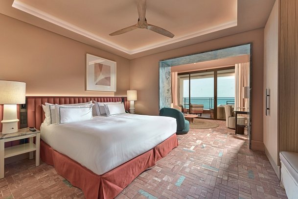 El Fuerte Marbella - Wohnbeispiel Juniorsuite frontaler Meerblick Typ Selected (Zimmercodierung J1O)