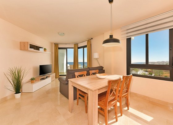 Olée Nerja Holiday Rentals - Wohnbeispiel Apt. 1 Schlafzimmer seitl. Meerblick (Zimmercodierung ABN)