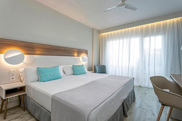 Benalma Hotel Costa del Sol - Wohnbeispiel Doppelzimmer Superior (Zimmercodierung DS1)