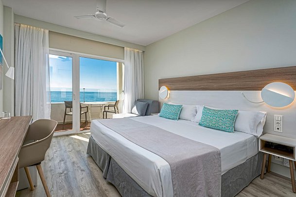 Benalma Hotel Costa del Sol - Wohnbeispiel Doppelzimmer Premium Meerblick (Zimmercodierung DMM)