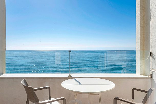 Benalma Hotel Costa del Sol - Blickbeispiel Doppelzimmer Premium Meerblick (Zimmercodierung DMM)