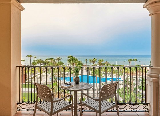 Iberostar Waves Málaga Playa - Balkonbeispiel Doppelzimmer Meerblick (Zimmercodierungen D1M & D2M)