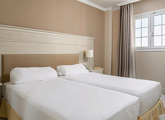 Iberostar Waves Málaga Playa - Wohnbeispiel Appartement Superior (Zimmercodierungen OS1 & OS2)