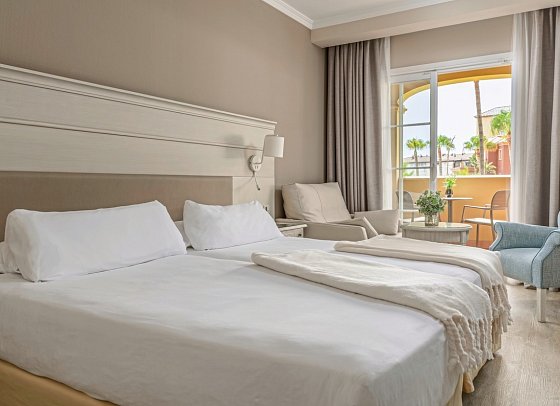Iberostar Waves Málaga Playa - Wohnbeispiel Doppelzimmer (Zimmercodierungen DB1, DB2, D1G, D2G, D1N & D2N)