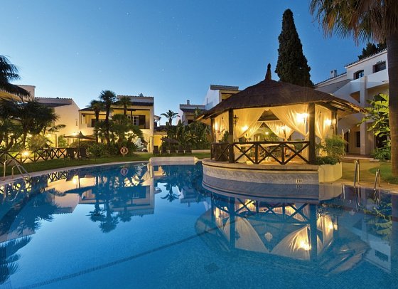 BlueBay Banús