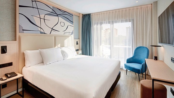 Sercotel Rosaleda Málaga - Wohnbeispiel Doppelzimmer Klassik (Zimmercodierung DB1)