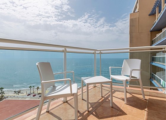 Best Benalmádena - Balkonbeispiel Doppelzimmer seitl. Meerblick (Zimmercodierung DBN)