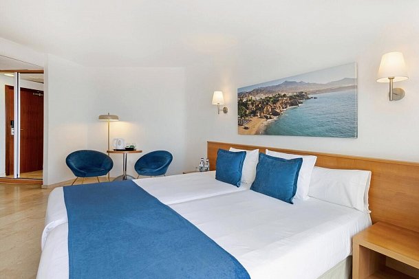 AluaSun Lago Rojo - Wohnbeispiel Doppelzimmer Superior (Zimmercodierung DS1)