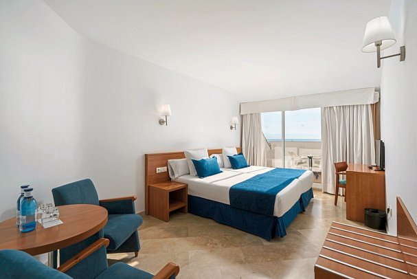 AluaSun Lago Rojo - Wohnbeispiel Doppelzimmer Superior (Zimmercodierung DS1)