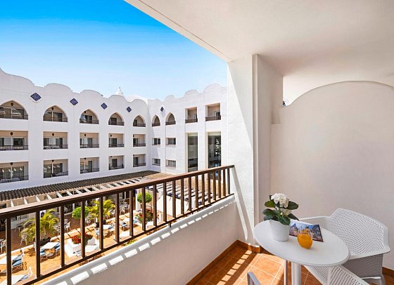 Hotel Mac Puerto Marina - Balkonbsp. Doppelzimmer Innenhof Andalusien (Zimmercodierung DB2)