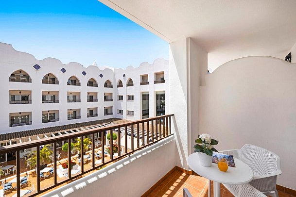 Hotel Mac Puerto Marina - Balkonbsp. Doppelzimmer Innenhof Andalusien (Zimmercodierung DB2)