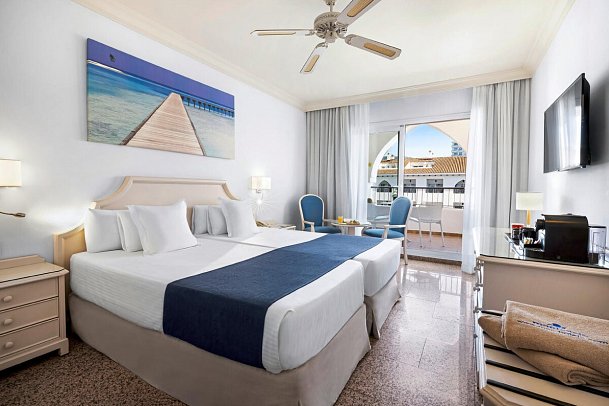 Hotel Mac Puerto Marina - Wohnbeispiel Doppelzimmer Premium Meerseite (Zimmercodierung DMC)