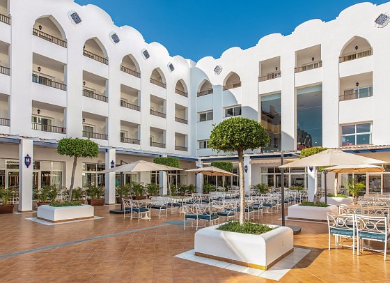Hotel Mac Puerto Marina