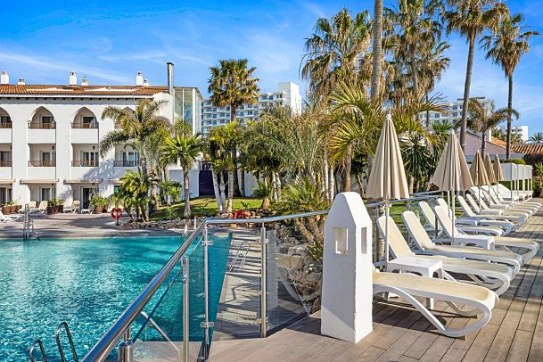 Hotel Mac Puerto Marina