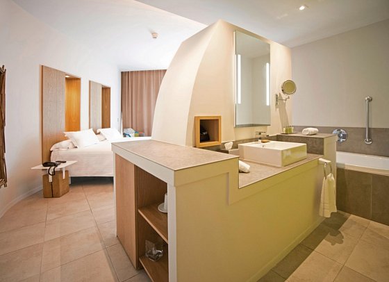 Higuerón Hotel Málaga, Curio Collection by Hilton - Wohnbeispiel Doppelzimmer (Zimmercodierungen DB1 & DBM)