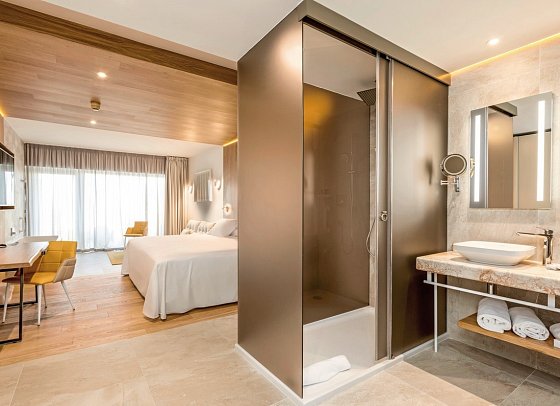 Higuerón Hotel Málaga, Curio Collection by Hilton - Wohnbeispiel Leiro Suite Meerblick (Zimmercodierung WXM)