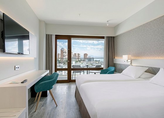 SOL Torremolinos Don Pablo - Wohnbsp. Doppelzimmer Superior seitl. Meerblick (Zimmercodierungen DSN & D3N)