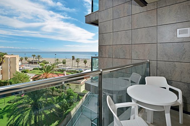 Sol Príncipe - Balkonbeispiel Doppelzimmer seitl. Meerblick (Zimmercodierungen DBN & D2N)