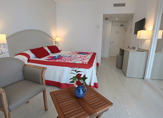 Hotel Alay - Wohnbeispiel Doppelzimmer (Zimmercodierung DB1)