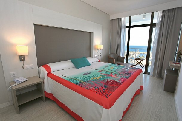 Hotel Alay - Wohnbeispiel Doppelzimmer Meerblick (Zimmercodierung DBM)