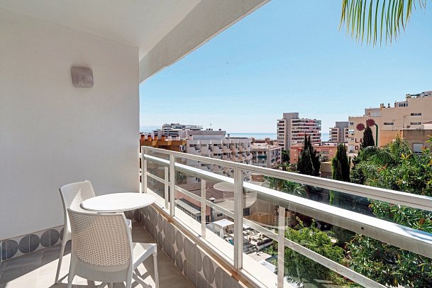 Hotel Costa Málaga by Pierre & Vacances (adults recommended) - Balkonbeispiel My Favourite Club Juniorsuite (Zimmercodierung JX1)