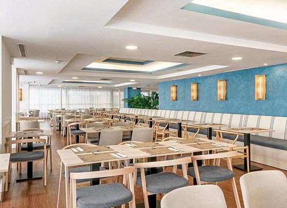 Hotel Costa Málaga by Pierre & Vacances (adults recommended)