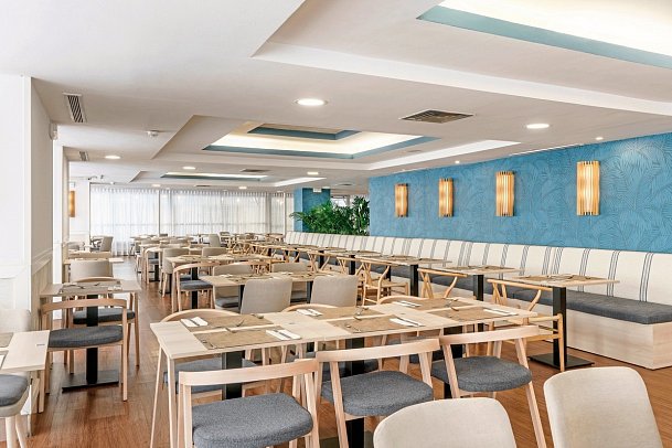 Hotel Costa Málaga by Pierre & Vacances (adults recommended)