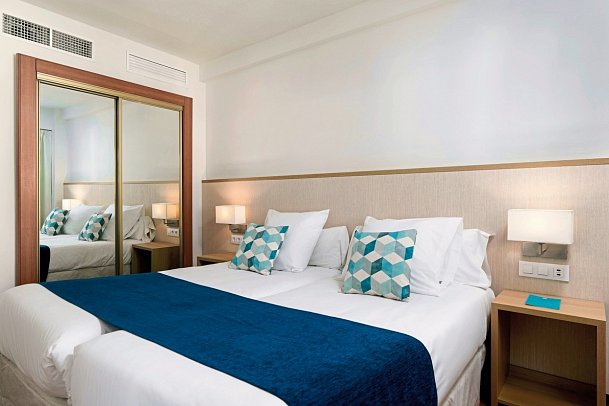 Hotel Costa Málaga by Pierre & Vacances (adults recommended) - Wohnbeispiel Juniorsuite (Zimmercodierung JB1)