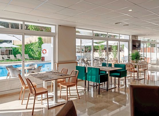 Hotel Costa Málaga by Pierre & Vacances (adults recommended)