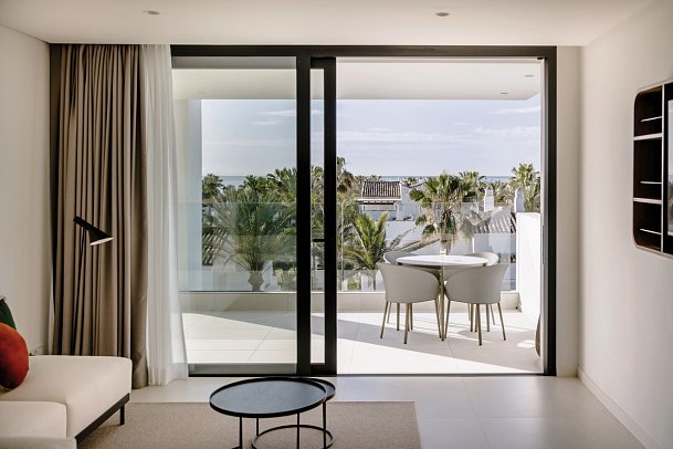 The Flag Costa Del Sol - Wohnbeispiel Grand Suite Meerblick PURE-Paket 7 Nächte (Zimmercodierung DX2)