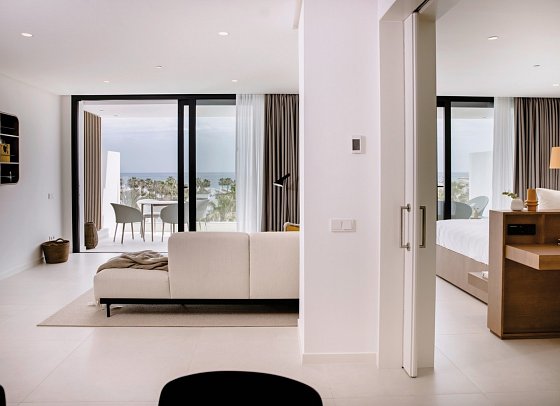 The Flag Costa del Sol - Wohnbeispiel Grand Suite Meerblick PURE-Paket 7 Nächte (Zimmercodierung DX2)
