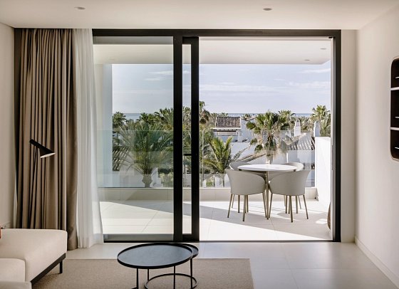 The Flag Costa del Sol - Wohnbeispiel Grand Suite Meerblick PURE-Paket 7 Nächte (Zimmercodierung DX2)
